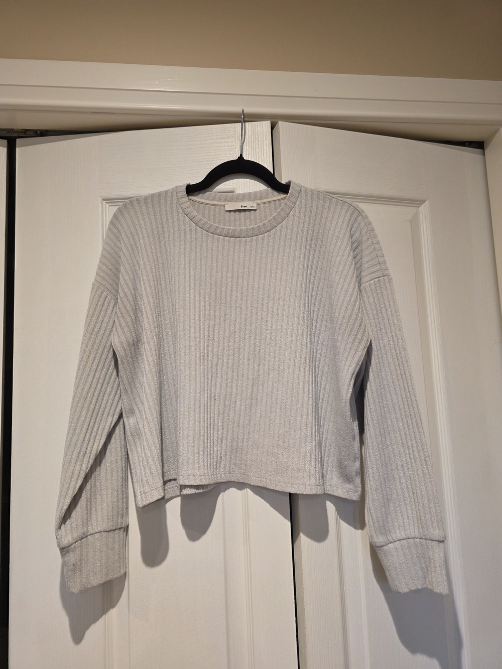 Wilfred Light Gray Ribbed Crewneck Sweatshirt
